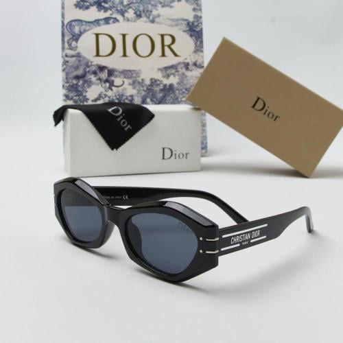 نظارات ديور شمسية