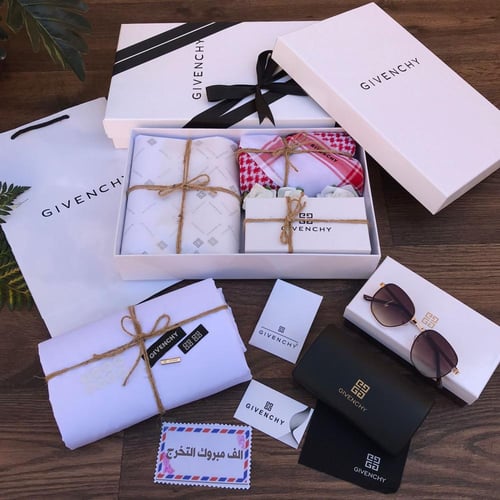 الطقم الملكي جفنشي