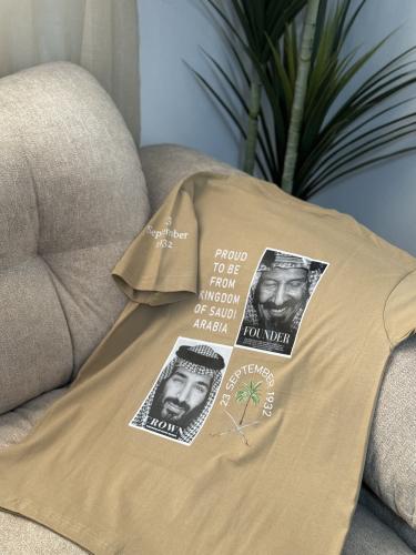 تيشيرت المؤسس