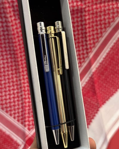 شماغ كارتير + قلم كارتير العرض الجبار