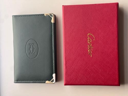 بوك كارتير رجالي