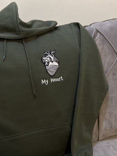 بلوفر القلب الحنون