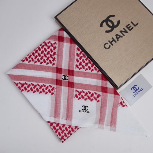 العرض الجبار شماغ شانيل + محفظة كارتير