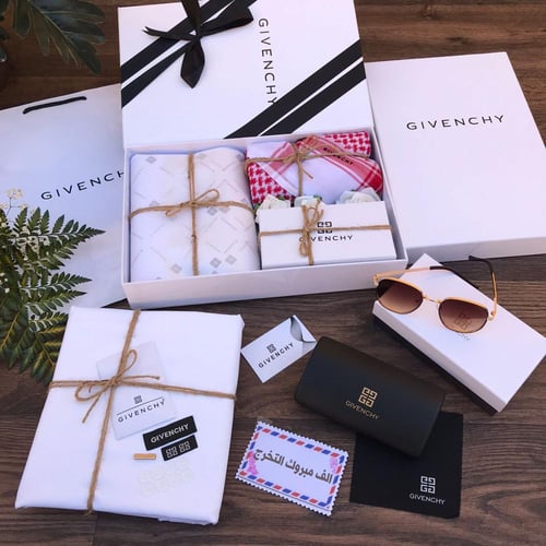 الطقم الملكي جفنشي