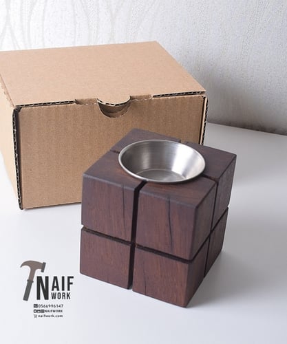 مبخر بتصميم هندسي (من خشب التيك)