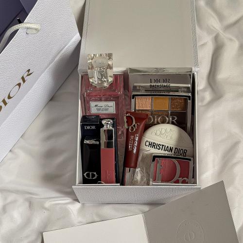 بوكس العطر ديور