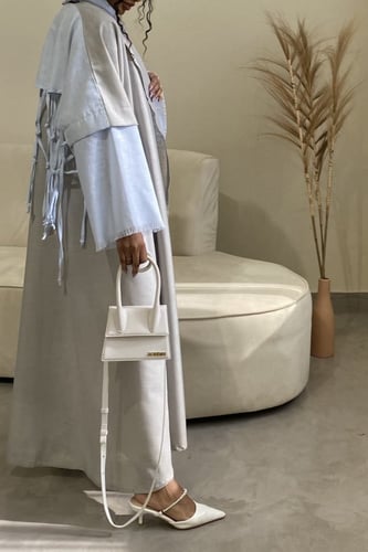 بوكاهانتس رمادي