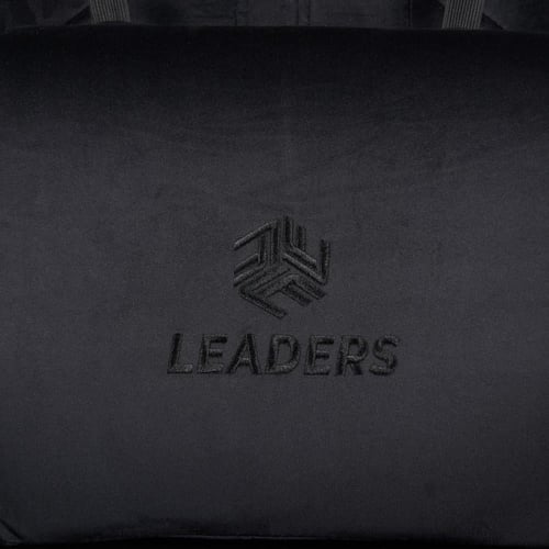 372- كرسي قيمنق مكتبي كامري مخمل أسود مع مسند قدم