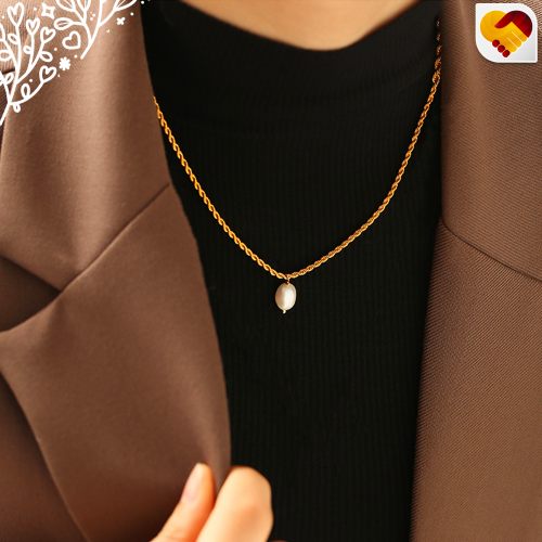 سلسلة ذهبي بزينة لؤلؤي