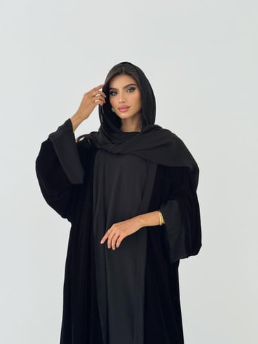 Lovely Velvet - Black