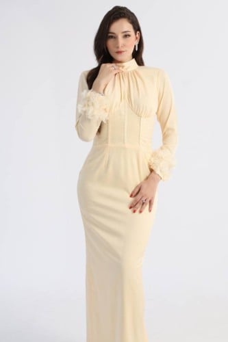 فستان هاينك بأكمام طويلة وكورسية