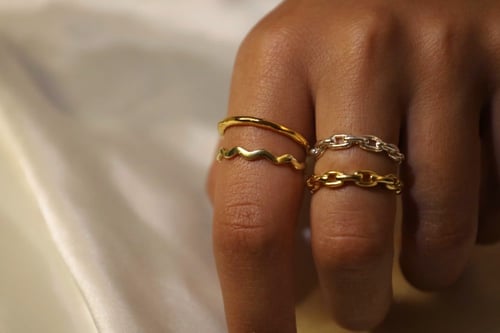 خاتم فضة متغير الحجم (resizable)