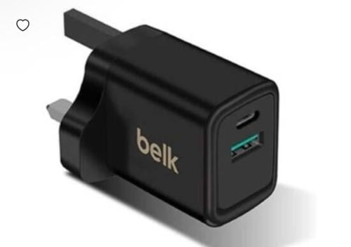 شاحن جداري بمنفذين USB و PD