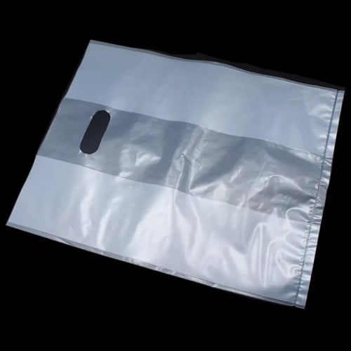 أكياس بلاستيك بمسكة مقاس 50 × 40 سم - 1.5 كجم تقري...