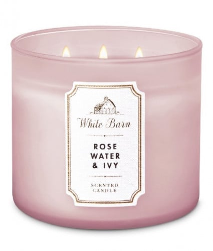 شمعه بثلاث فتلات Rose Water & Ivy