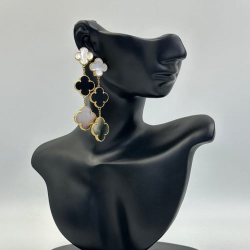 حلق من فانكليف 3 حلي زخرفيه صدف ابيض واسود