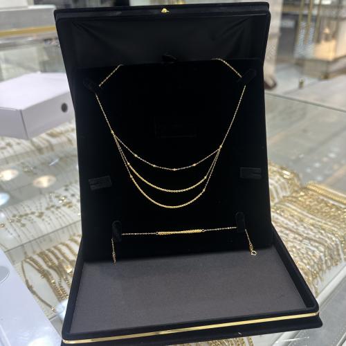 عقد مع سوار ٢١