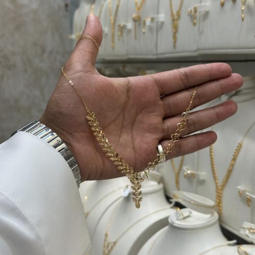 عقد عيار ٢١