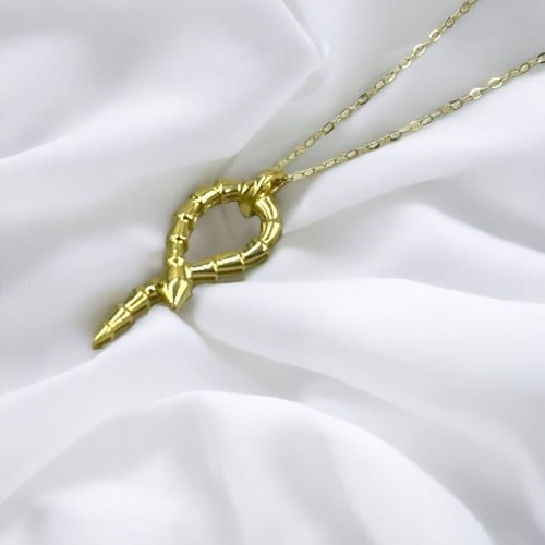 عقد بولغاري ناعم