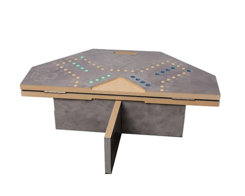 جاكارو رباعي | أربع اشخاص اللعبة الأصلية