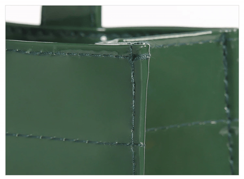 حقيبة الزمرد اللندني - هارودز - فخامة الأخضر وأناق...