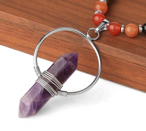 سلسال طويل بحجرة سداسية