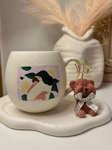 كوب مرسوم يدوياً-إحتواء أُم-وردي