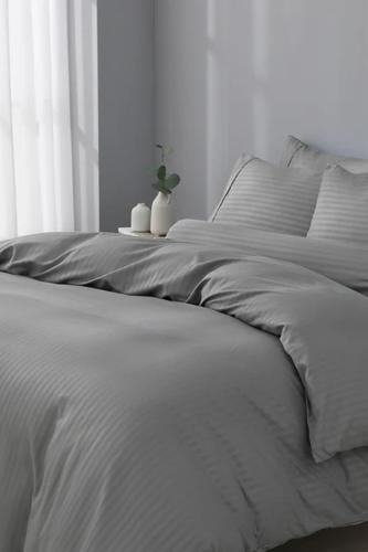 طقم مفرش فاخر – مايكروفايبر ناعم 4 قطع (نفر)