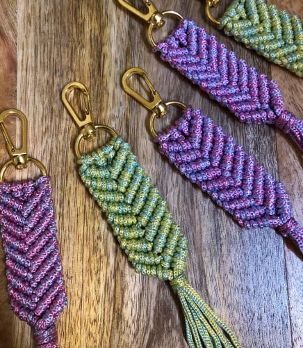 ميداليات لون مموج