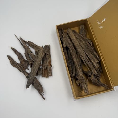 عود هندي رويال