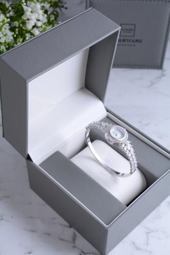 ساعة نسائية زركون فضي [350]