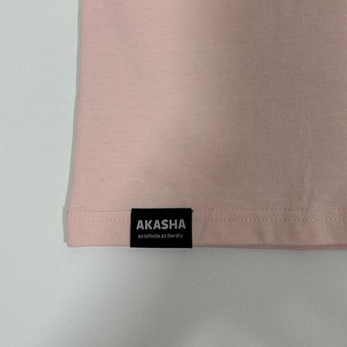 تيشيرت اكاشا الوردي