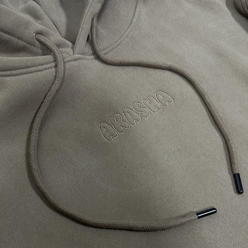 هودي اكاشا البني