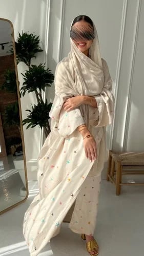 Abaya Suhail