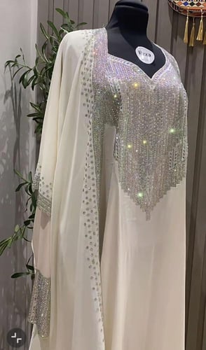 مخاور البشت السعودي مطرز بالكريستال