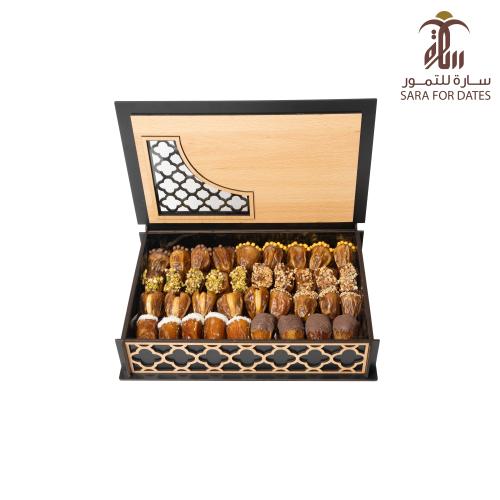 بوكس الهدايا تمر محشي كيلو ونص