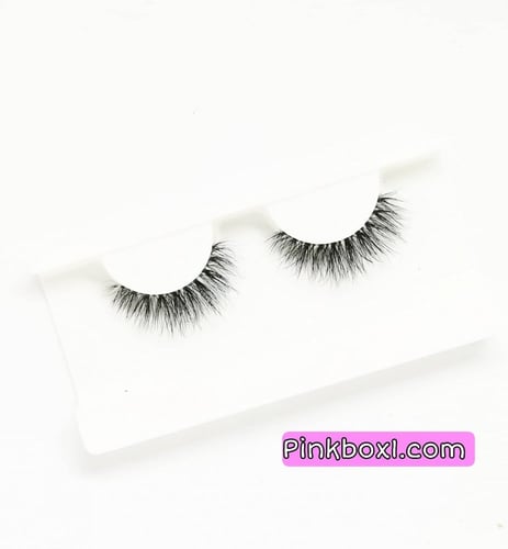 رموش clear Band 5 مع ملقط بلاستيك داخل العلبه لترك...