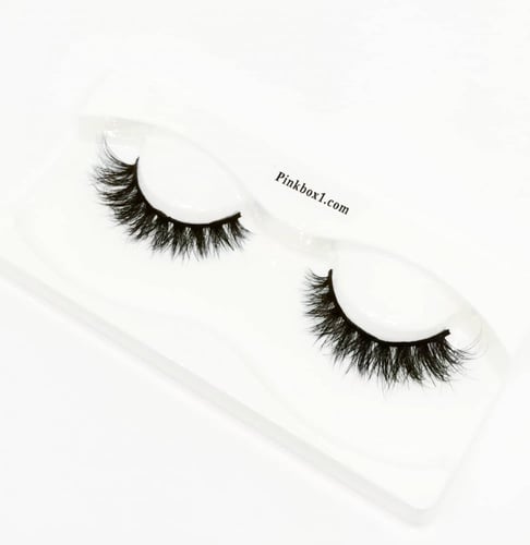 رموش حرف C شعر طبيعي تستخدم اكثر من 25 مره