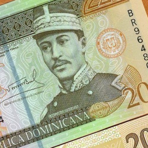 الدومينيكان فية 20 بيزو (بوليمر) أنسر