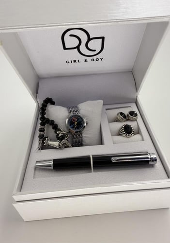 طقم ساعة دائريةفضي