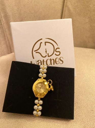 ساعة لؤلؤ مواليد