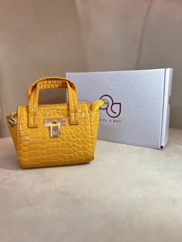 شنطة يد بناتي أنيقة