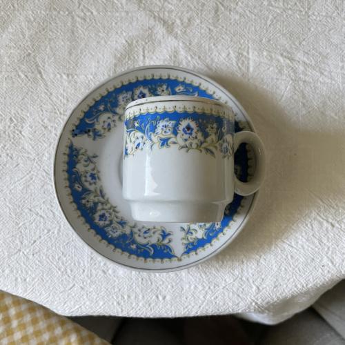 فنجان ازرق عتيق سعة ٧٠ مل