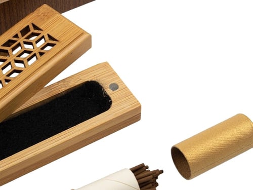 مبخرة خشبية سهلة الاستخدام