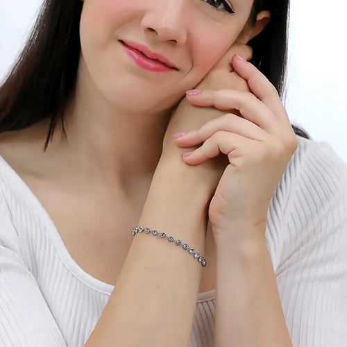 سوار نسائي ماركة بروسواي الإيطالية 16 كريستالة زرق...