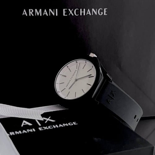 ساعة ارماني رجالي أسود مينا أبيض