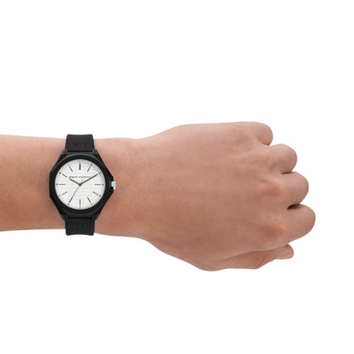 ساعة ارماني رجالي أسود مينا أبيض