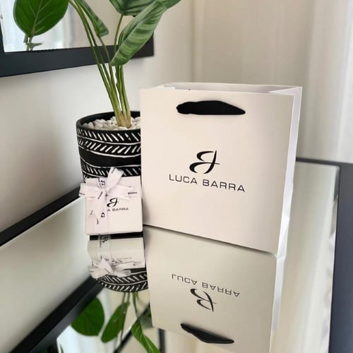 حلق القلب الأبيض ماركة لوكا بارا