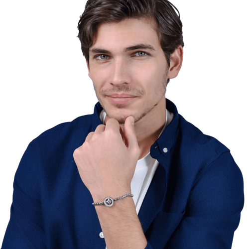 سوار رجالي بمظهر البوصلة