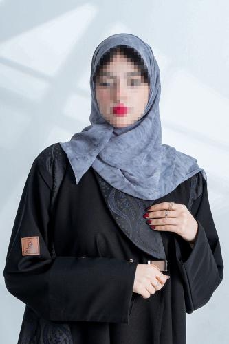 طرحة Z128 لون رصاصي بتطريز ذهبي